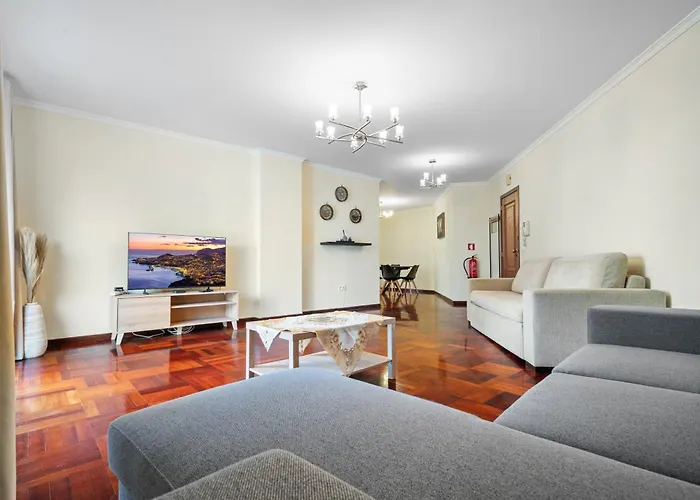 Famoso Grand - Free Parking * Funchal (Madeira)