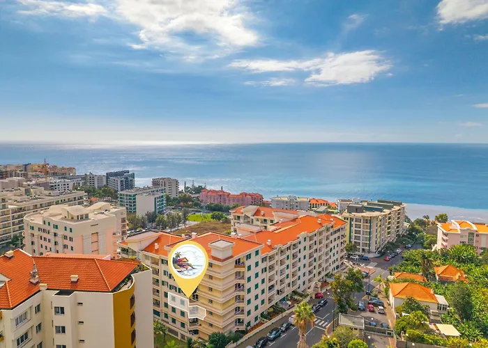 Famoso Grand - Free Parking